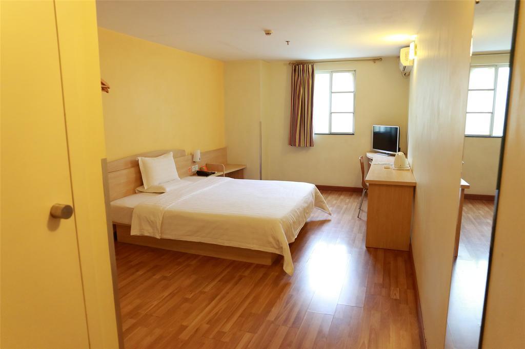 7days Premium Tianshan Road 2* Thượng Hải